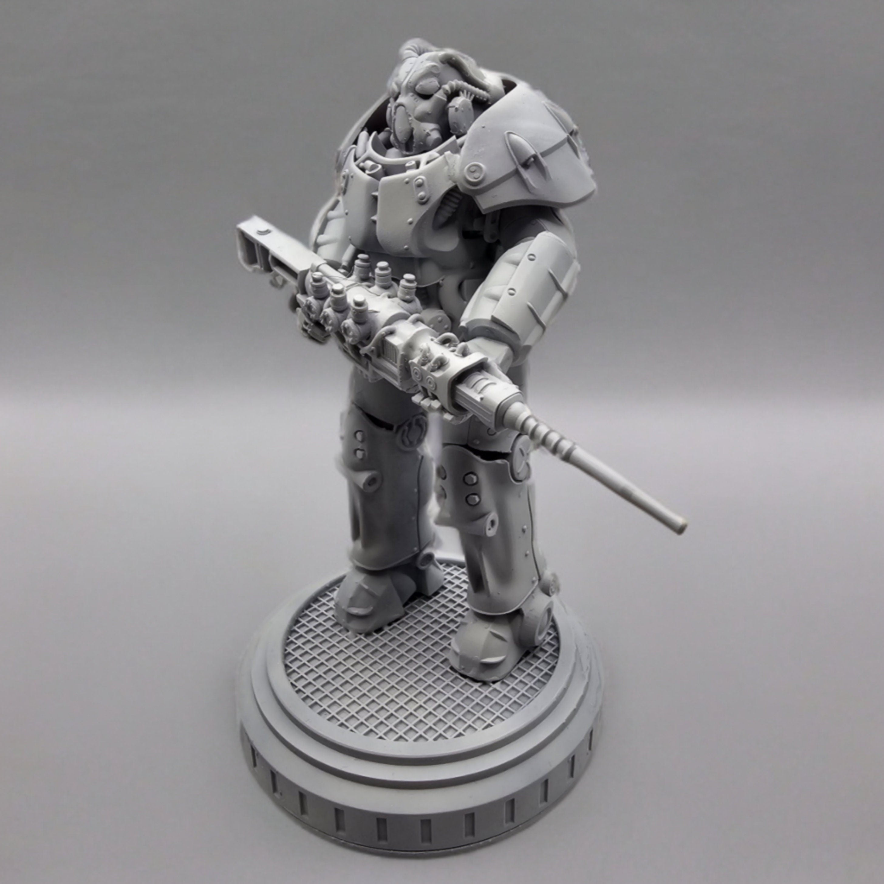 Fallout X-01 Figurine Unpainted | Various Sizes