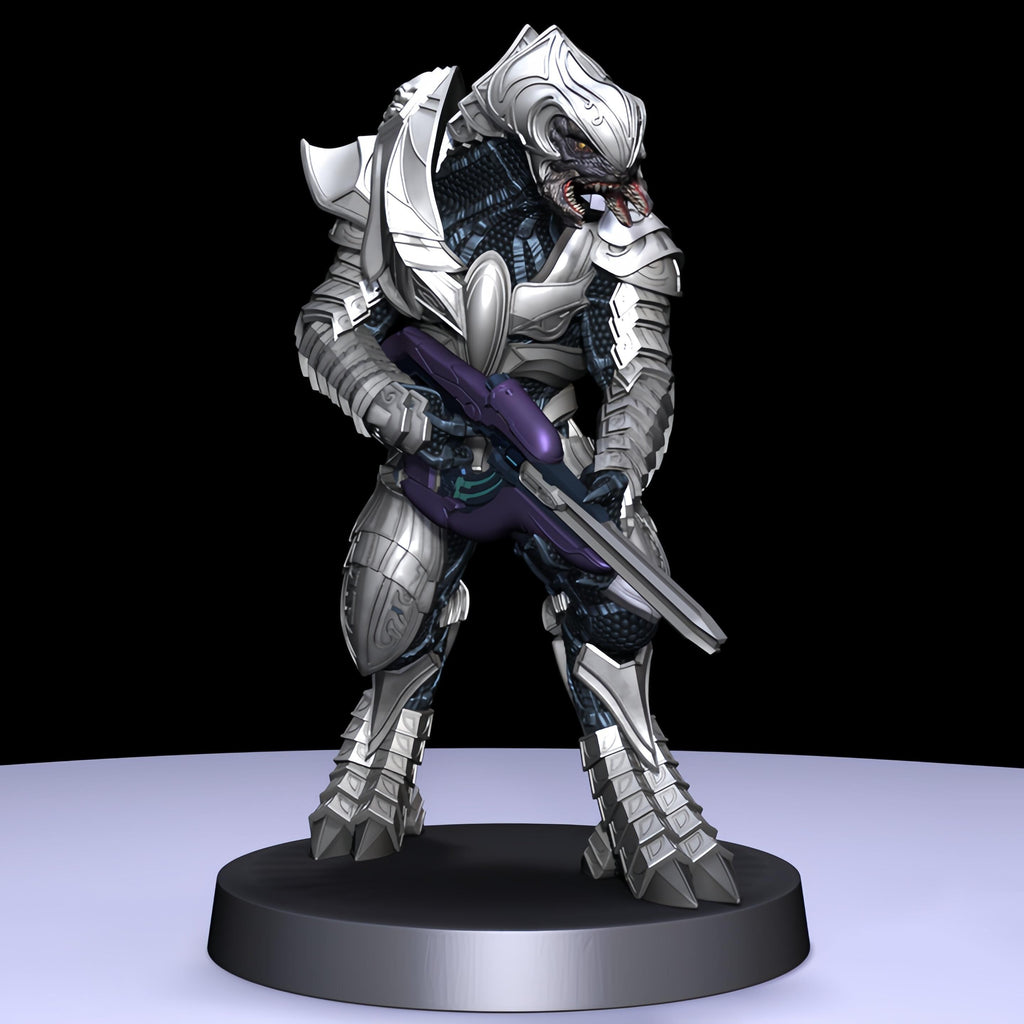 Arbiter miniatures in silver armor with blue details, posed dynamically with an energy sword or plasma rifle. Intricate sculpting captures the iconic Sangheili warrior, perfect for collectors and tabletop games.