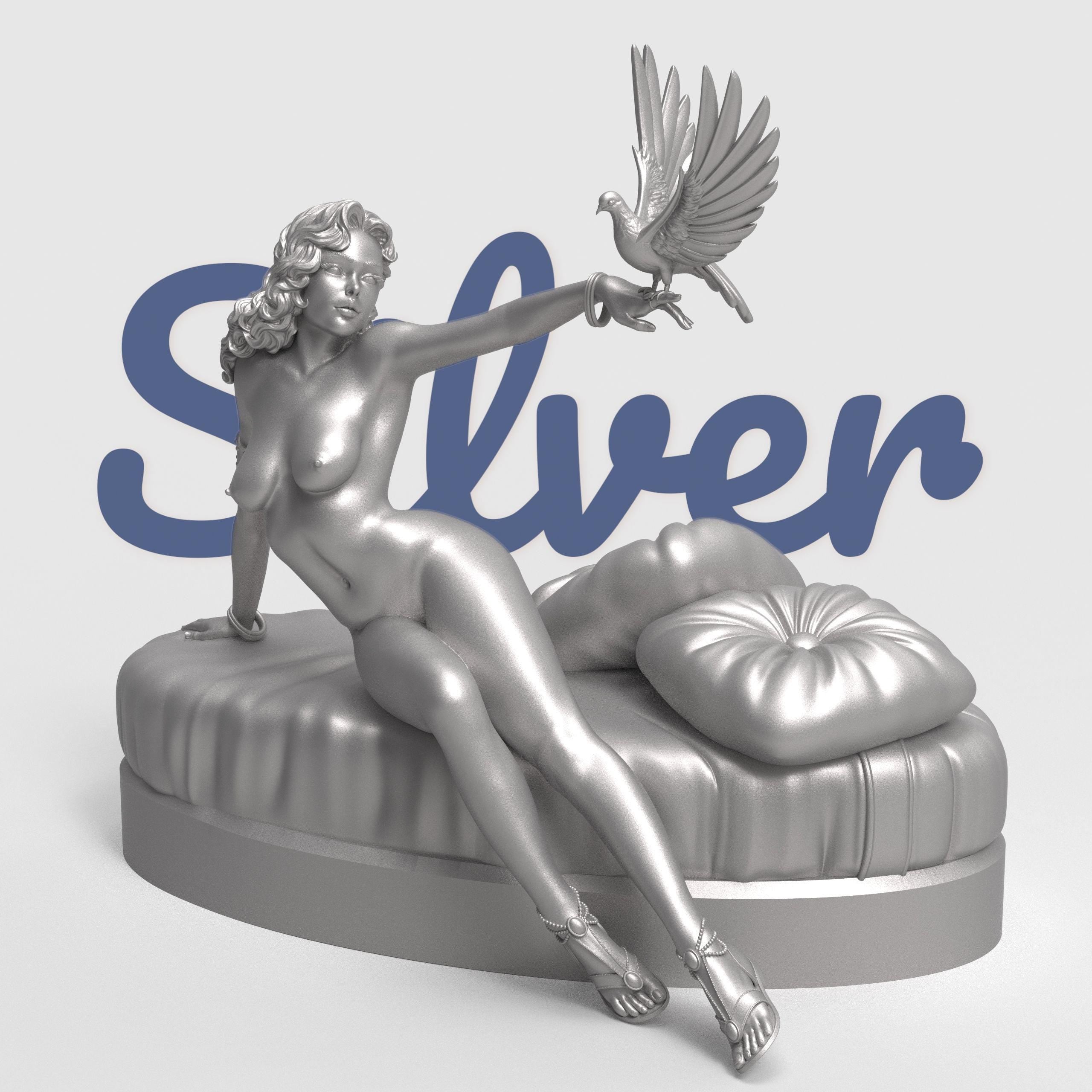 Selene Statue | Various Styles