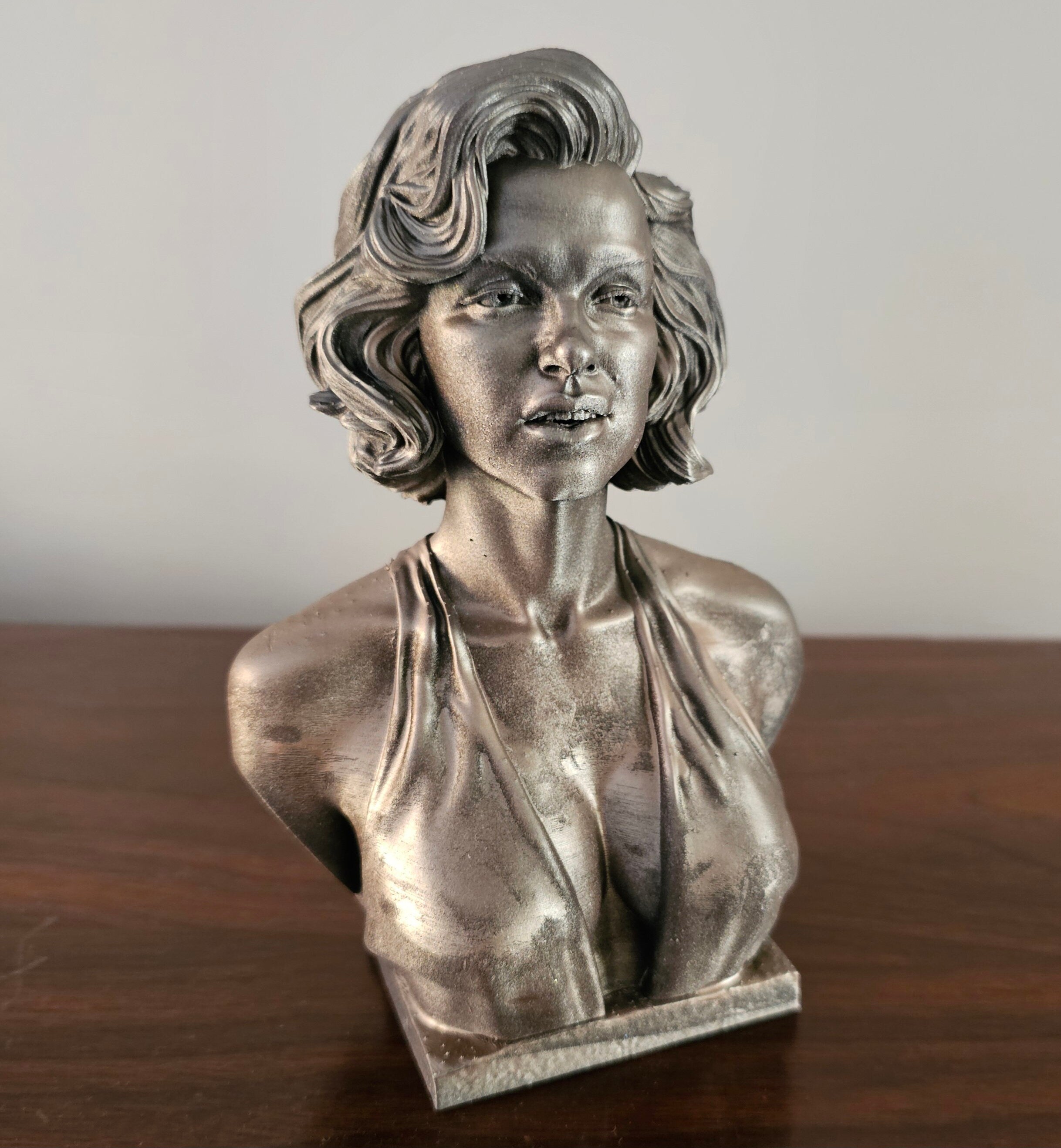 Marilyn Monroe Bust Statuette | Various Styles