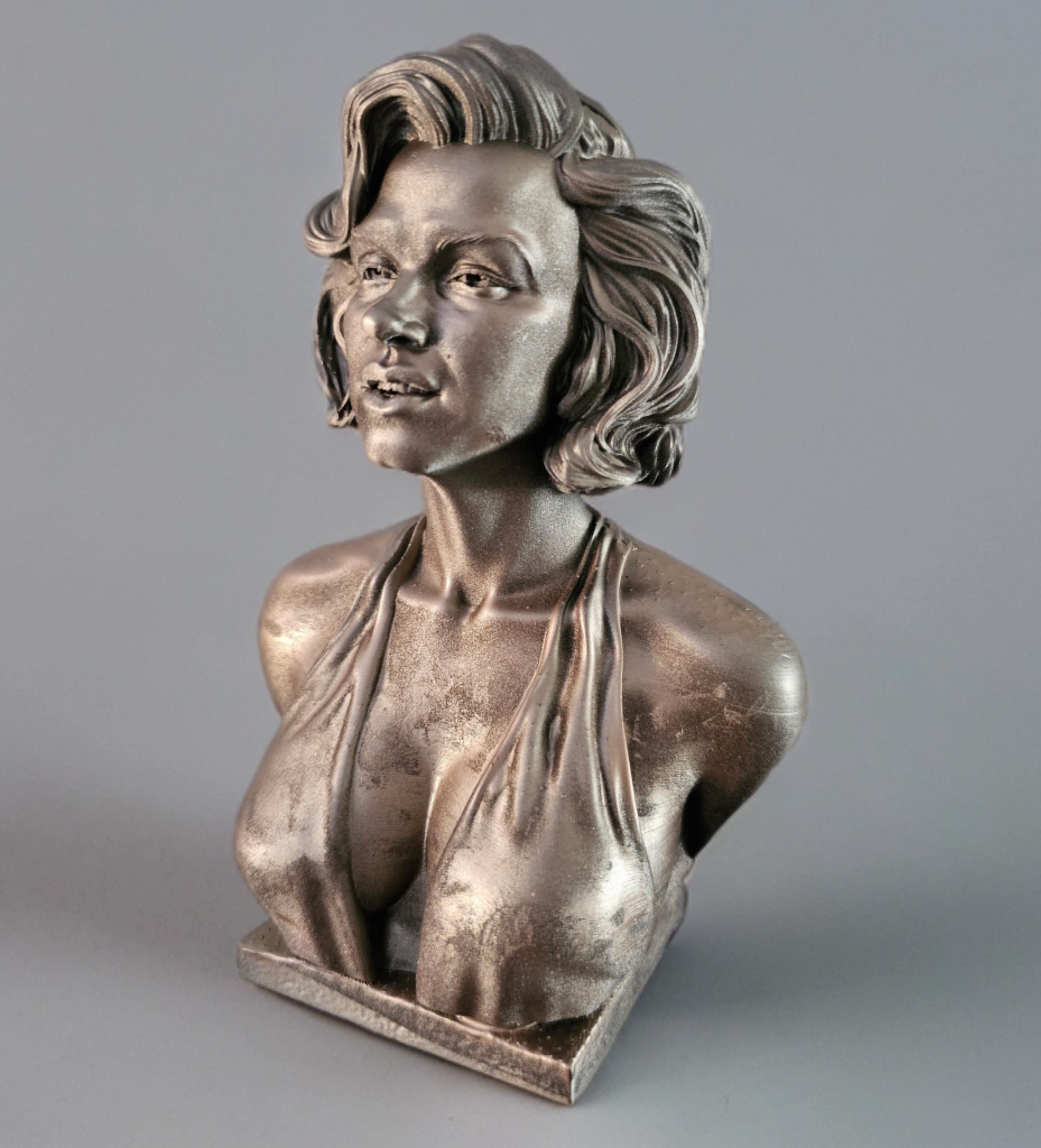 Marilyn Monroe Bust Statuette | Various Styles
