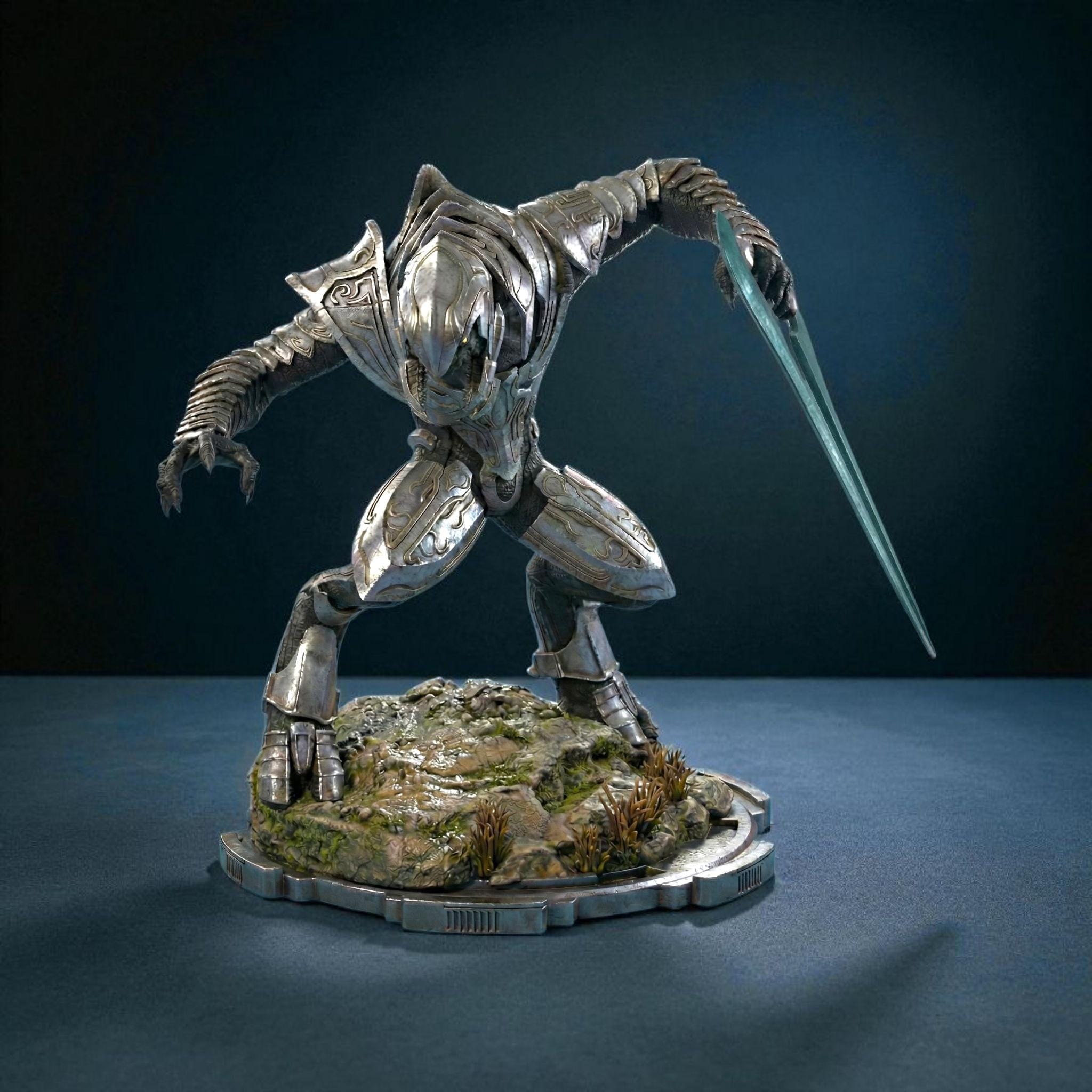 Arbiter Elite Figurine: Detailed Warrior with Twin Plasma Blades | Various Sizes & Finishes