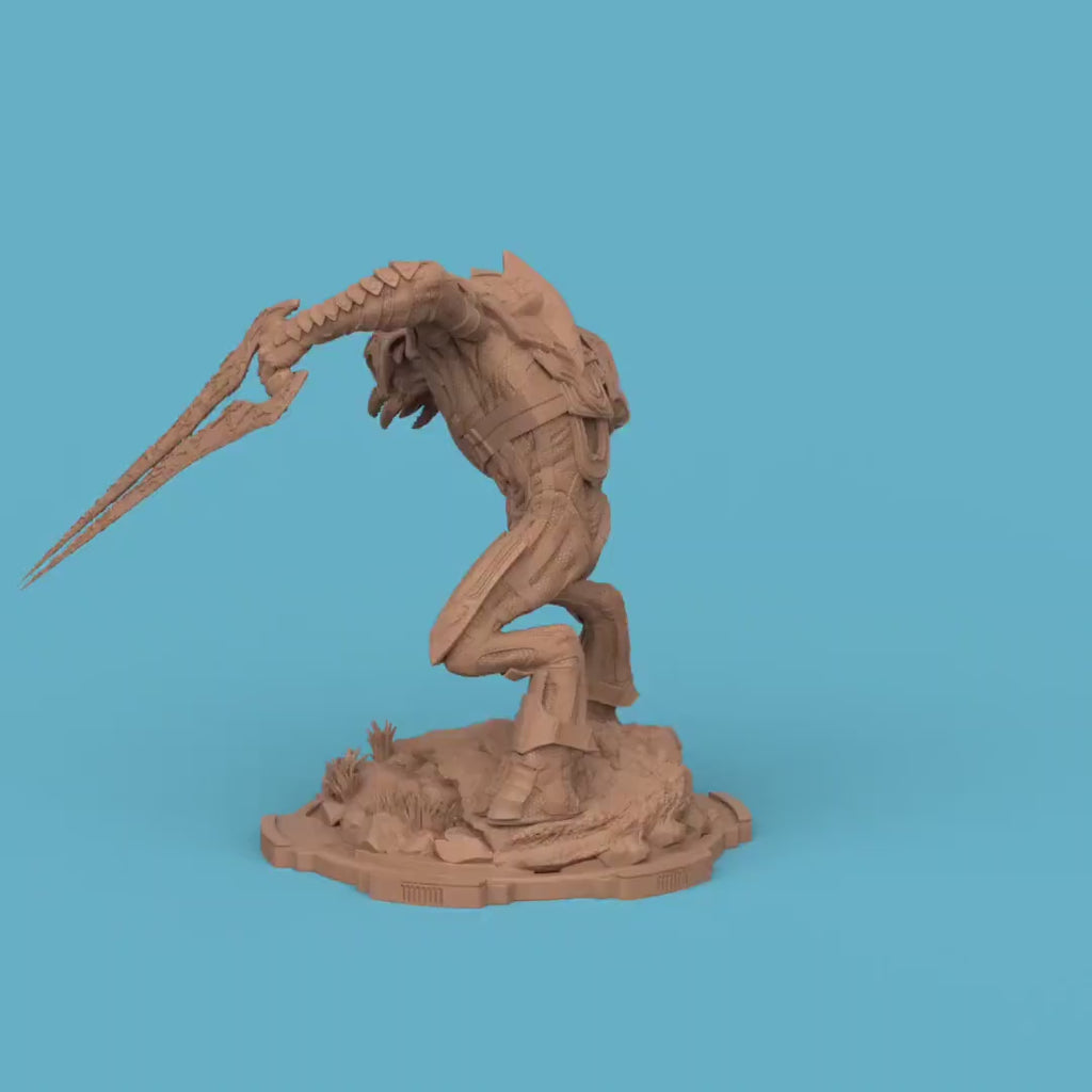 Arbiter Elite Figurine: Detailed Warrior with Twin Plasma Blades | Various Sizes & Finishes